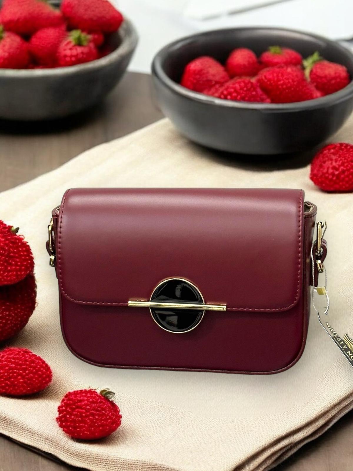 Majesty_North_Tokalı_Deri_Askılı_Kadın_Omuz_Çantası_2805_Bordo(1)